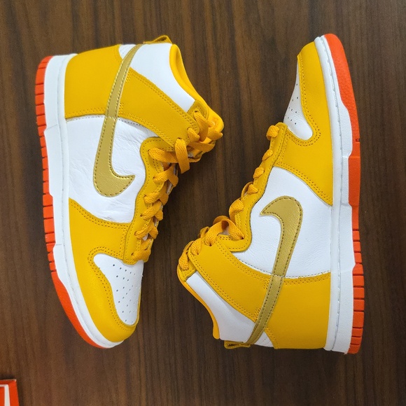 Nike Dunk High (2021) "University Gold" Women's Size 5.5 DQ4691 700 New - Picture 5 of 9